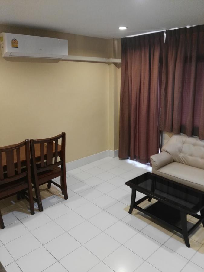 Jomtien Sunset Guesthouse Exterior photo